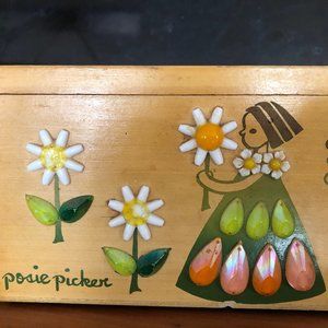 Vintage Enid Collins Posie Picker Wooden Box Purse